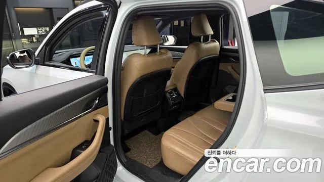 Renault-KoreaSamsung Grand Koleos Grand Koleos — Фото автомобиля 22