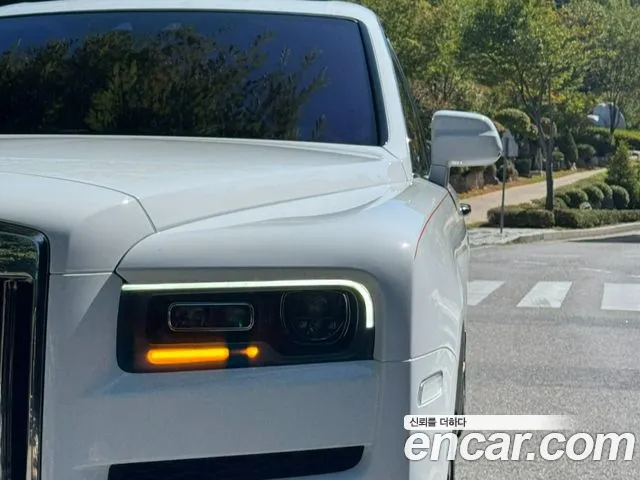 Rolls-Royce Cullinan — Фото автомобиля 11