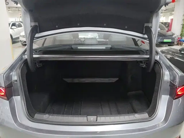 BYD Qin PLUS — Фото автомобиля 18