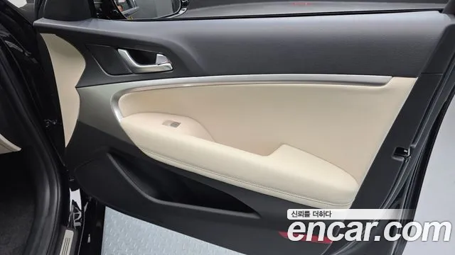 Genesis G70 Новый G70 Бензин 2.5T 4WD — Фото автомобиля 22