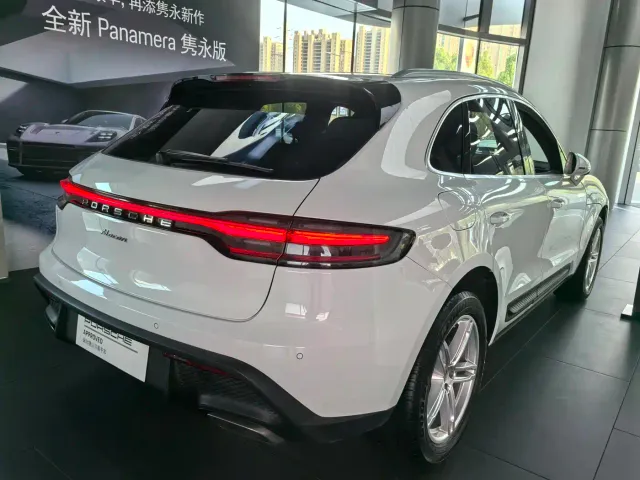 Porsche Macan — Фото автомобиля 9