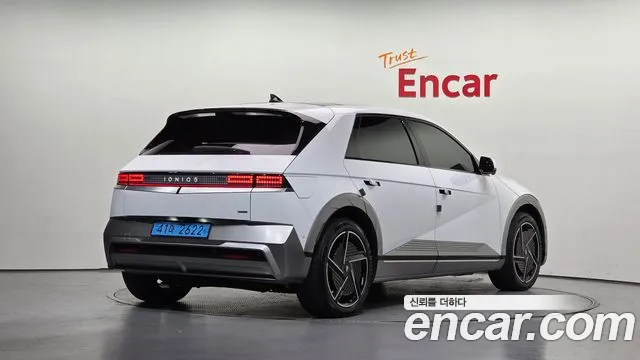 Hyundai Ioniq 5 — Фото автомобиля 2