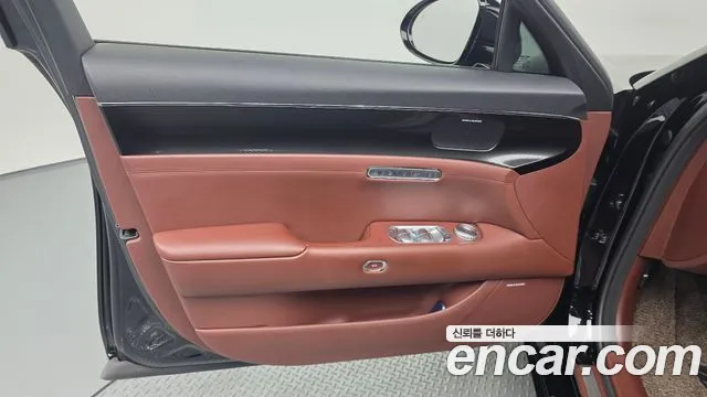 Genesis G90 RS4 — Фото автомобиля 13