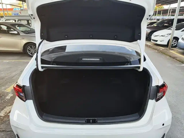 Toyota Allion — Фото автомобиля 18