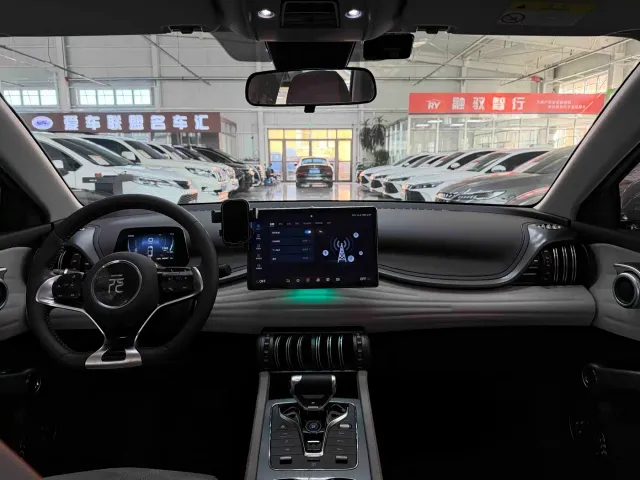 BYD Yuan PLUS — Фото автомобиля 15