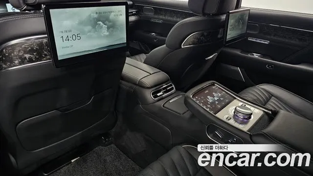 Genesis G90 Бензин 3.5 турбо AWD — Фото автомобиля 13