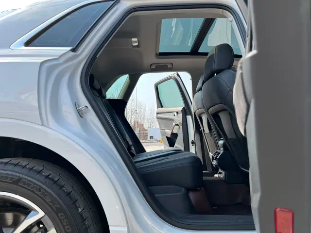 Audi Q3 — Фото автомобиля 12