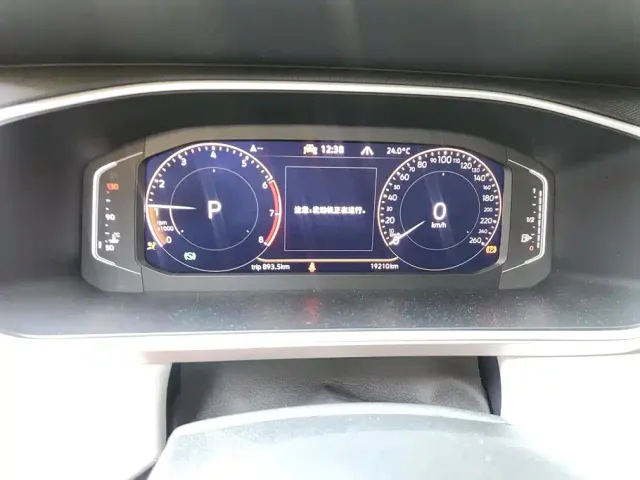 Volkswagen Tharu — Фото автомобиля 14