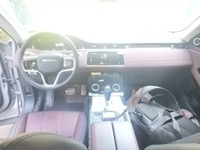 Land Rover Range Rover Evoque — Фото автомобиля 9