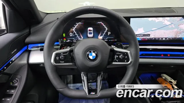 BMW 5-Series — Фото автомобиля 13
