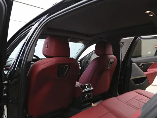 BMW 5 Series — Фото автомобиля 21