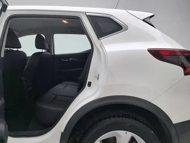 Nissan Qashqai — Фото автомобиля 15