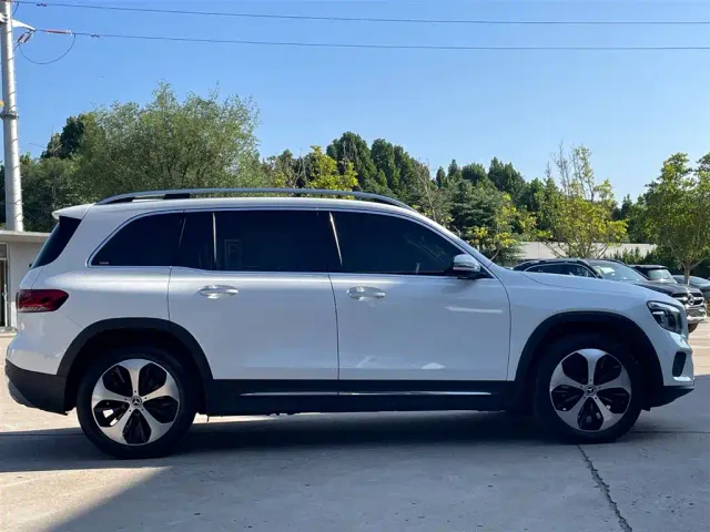 Mercedes-Benz GLB-Class — Фото автомобиля 5