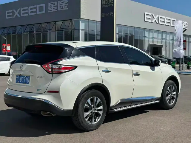 Nissan Murano — Фото автомобиля 9