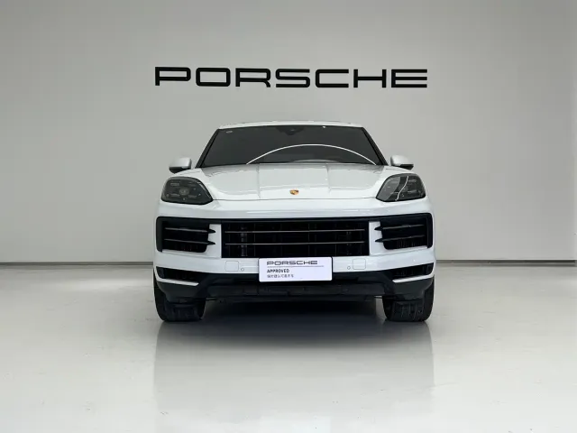 Porsche Cayenne — Фото автомобиля 3