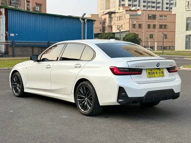 BMW 3 Series — Фото автомобиля 7