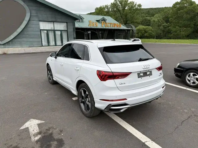 Audi Q3 — Фото автомобиля 7
