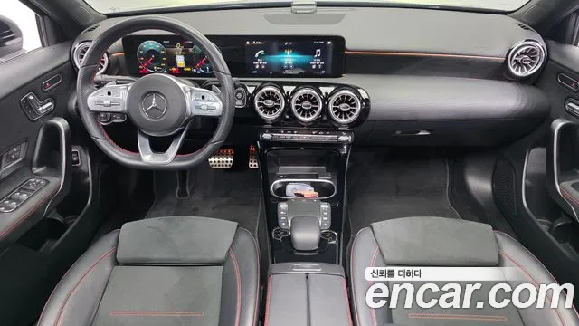 Mercedes-Benz A-Class — Фото автомобиля 7