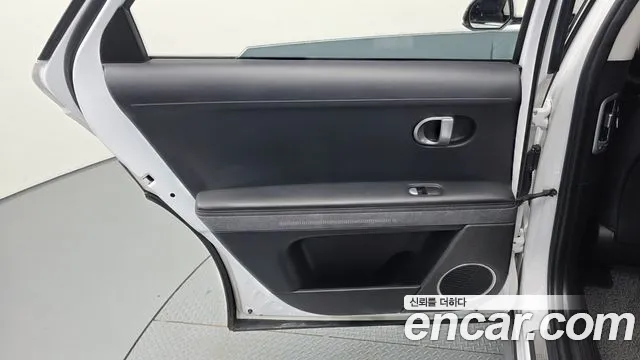 Hyundai Ioniq 5 — Фото автомобиля 14