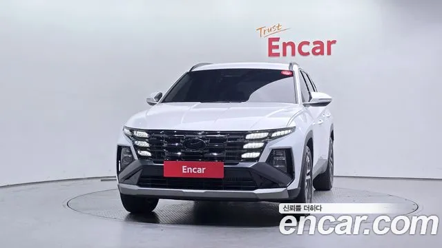 Hyundai Tucson NX4 — Фото автомобиля 3
