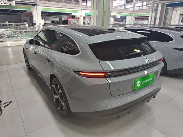 Nio ET5 Touring — Фото автомобиля 4