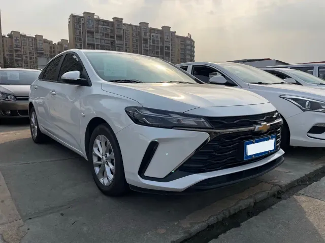 Chevrolet Monza — Фото автомобиля 2
