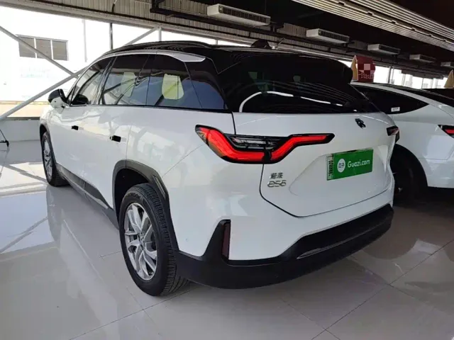 NIO NIO ES6 2022 Model 75kWh Sport — Фото автомобиля 4