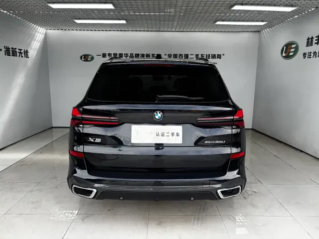 BMW X5 — Фото автомобиля 6