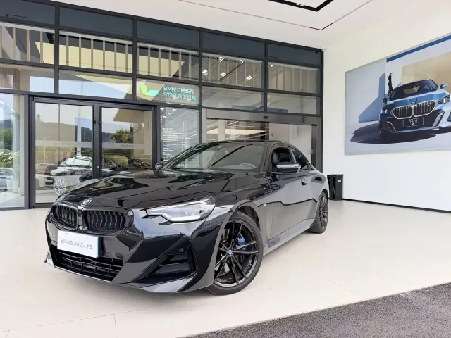 Фотография автомобиля — BMW 2 Series