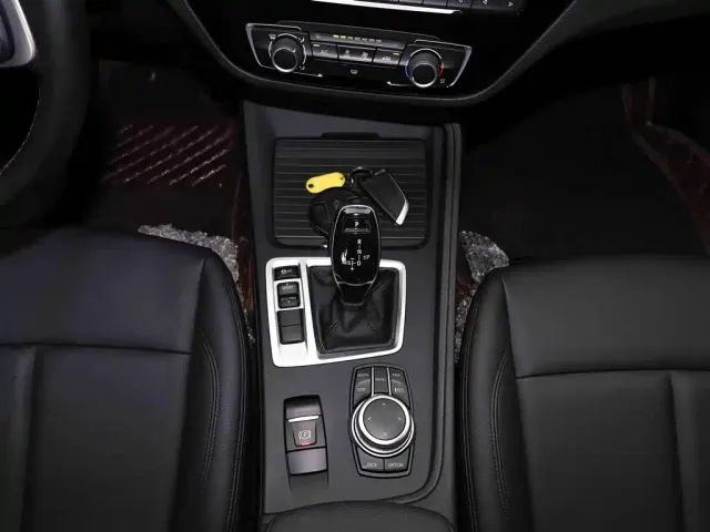 BMW 1 Series — Фото автомобиля 13
