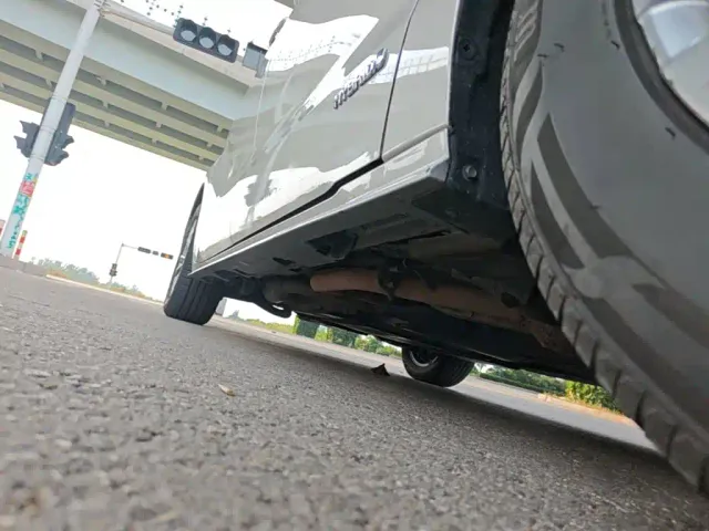 Toyota Sienna — Фото автомобиля 20
