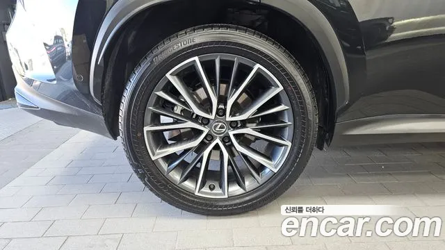 Lexus NX 2nd Gen — Фото автомобиля 5