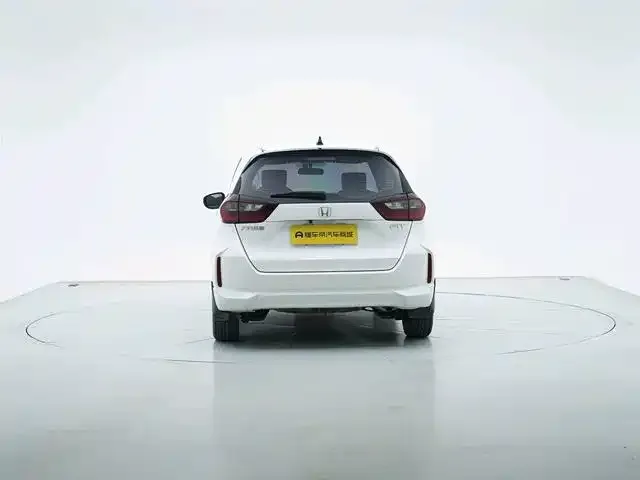 Honda Fit — Фото автомобиля 5