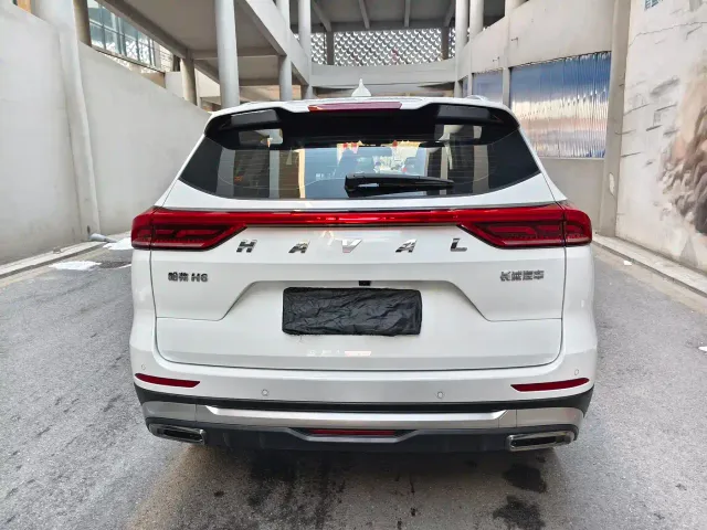 Haval H6 — Фото автомобиля 8