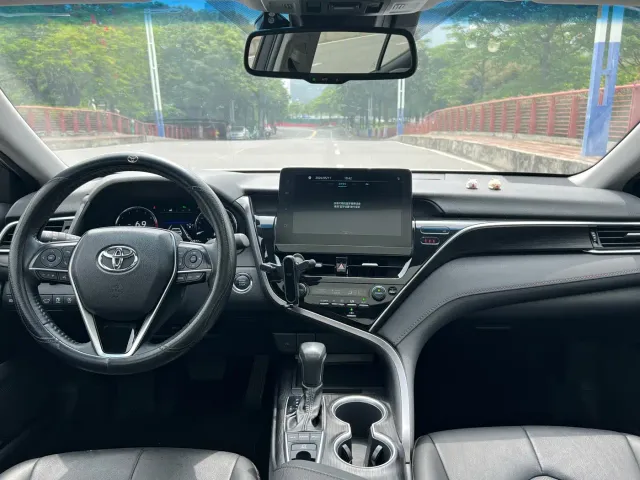 Toyota Camry — Фото автомобиля 7
