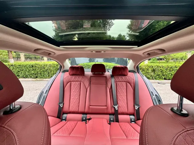 BMW i3 — Фото автомобиля 16