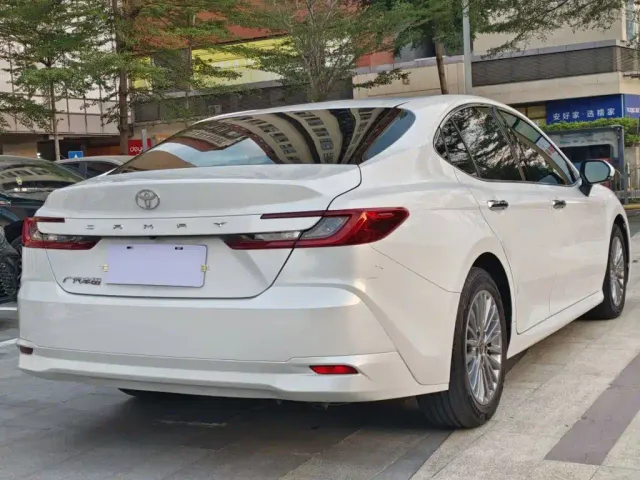 Toyota Camry — Фото автомобиля 13