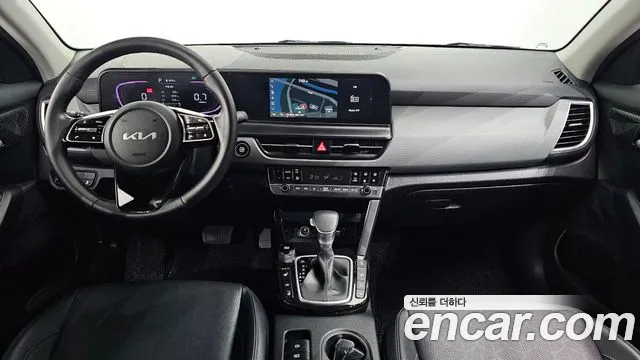 Kia Seltos — Фото автомобиля 10