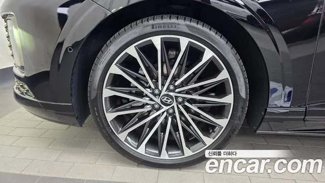 Hyundai Grandeur GN7 — Фото автомобиля 5