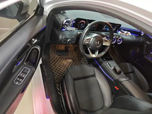 Mercedes-Benz A-Class — Фото автомобиля 15