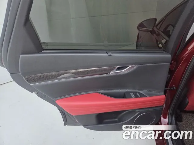 Genesis G80 Бензин 2.5 турбо AWD — Фото автомобиля 10