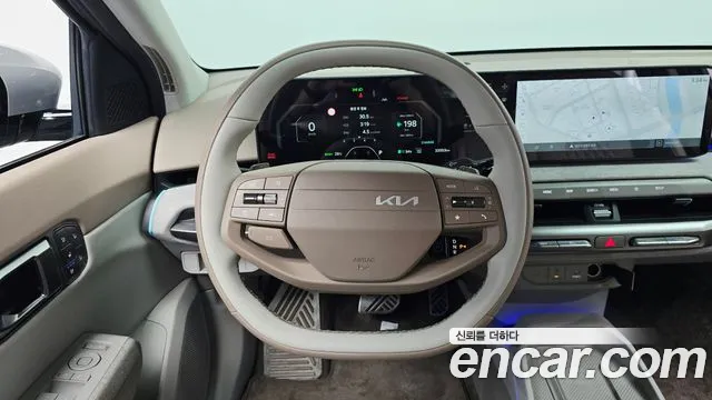 Kia EV4 — Фото автомобиля 13