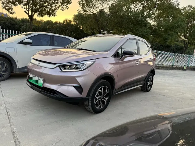 Фотография автомобиля — BYD Yuan Pro