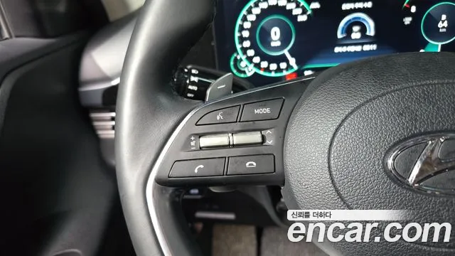 Hyundai Grandeur New — Фото автомобиля 19