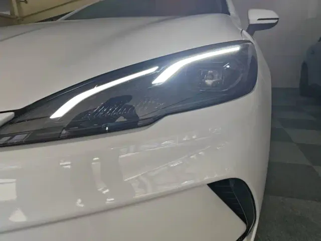 BYD Seal 05 DM-i — Фото автомобиля 23