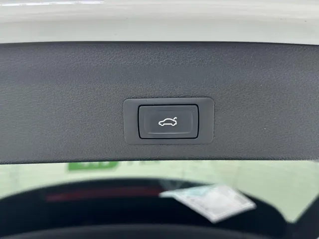 Audi Q3 — Фото автомобиля 16