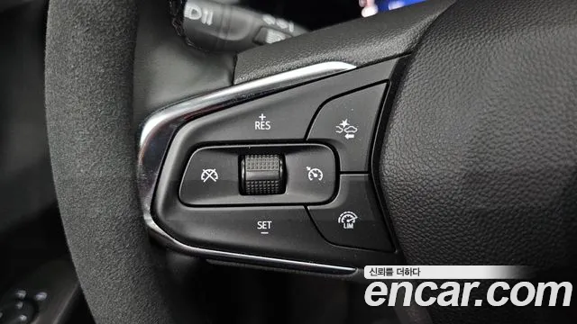 ChevroletGMDaewoo Trax Trax Кроссовер — Фото автомобиля 30