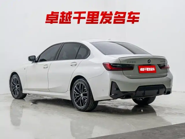BMW 3 Series — Фото автомобиля 5