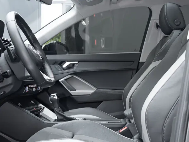 Audi Q3 — Фото автомобиля 13