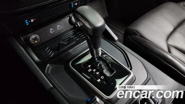 KGM Rexton Rexton (New) Sports — Фото автомобиля 9